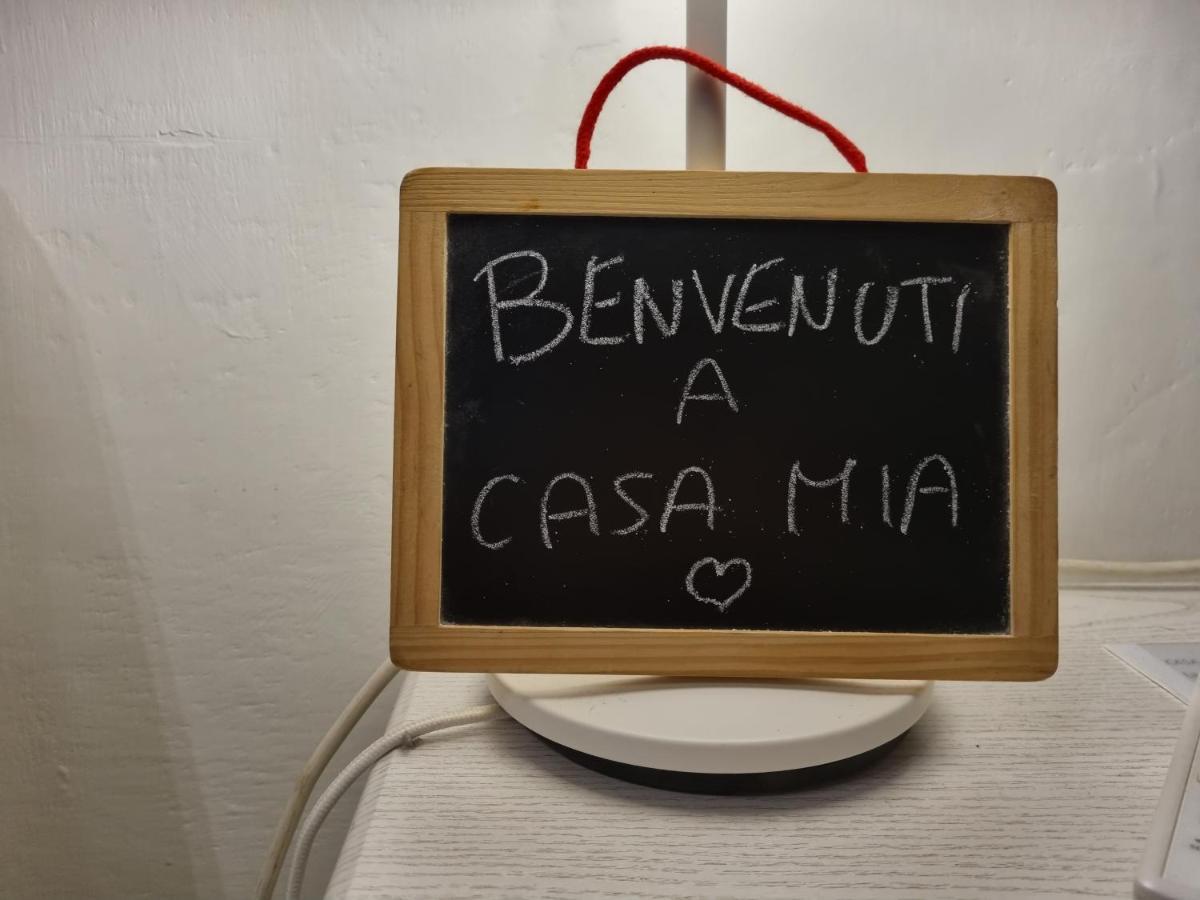 Casa Le Coccole Lägenhet Livorno Exteriör bild