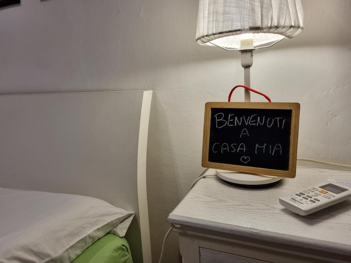 Casa Le Coccole Lägenhet Livorno Exteriör bild