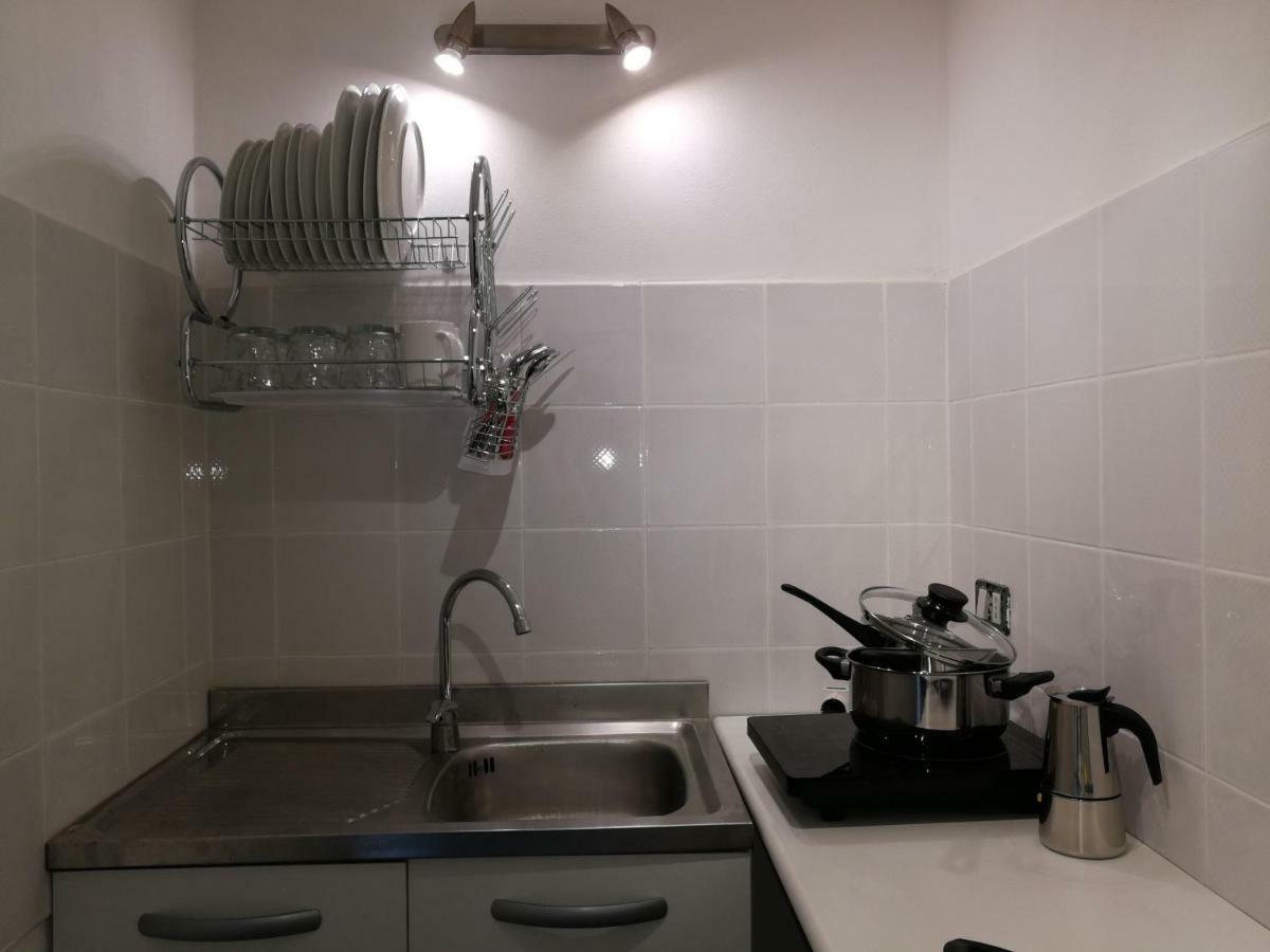 Casa Le Coccole Lägenhet Livorno Exteriör bild